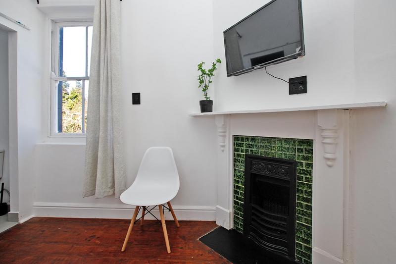 To Let 1 Bedroom Property for Rent in Rosebank Western Cape